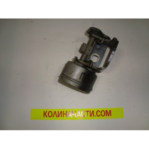 9035T4 горна панта предна дясна врата PEUGEOT 207 2006- 2012г.
