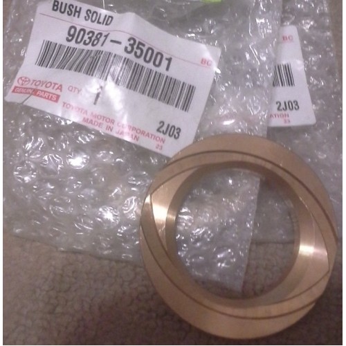 90381-35001, 9038135001 Втулка шенкел TOYOTA